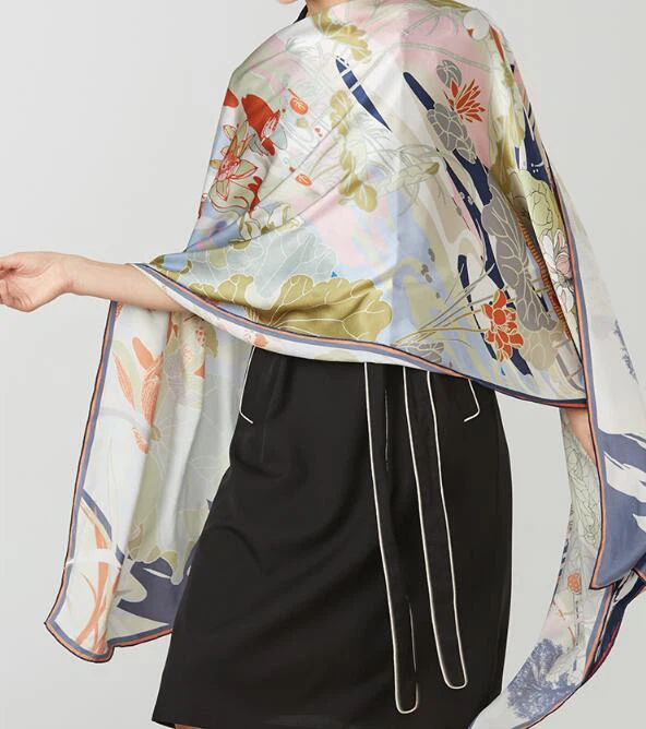 China Custom Lady Silk Scarf Manufacturer